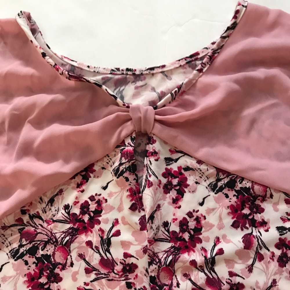 2 for $12 - Carol Rose shell with bow back